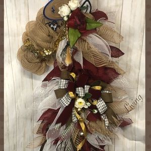 Kentucky derby horse head wreath